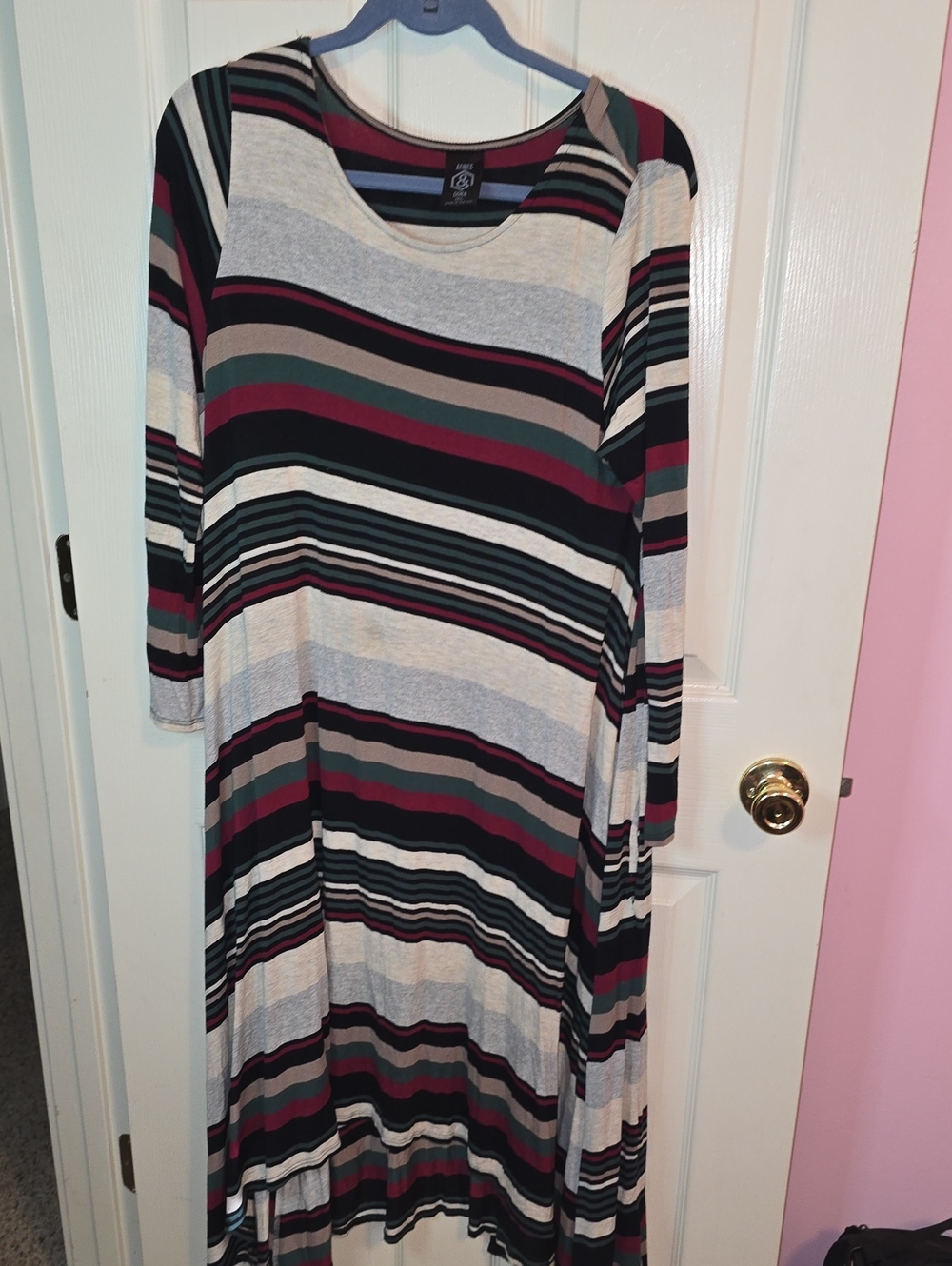 Agnes & Dora Striped Scoop Neck Maxi Dress in Black, Cream & Burgundy